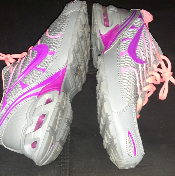 Nike - Picture 5 of 5